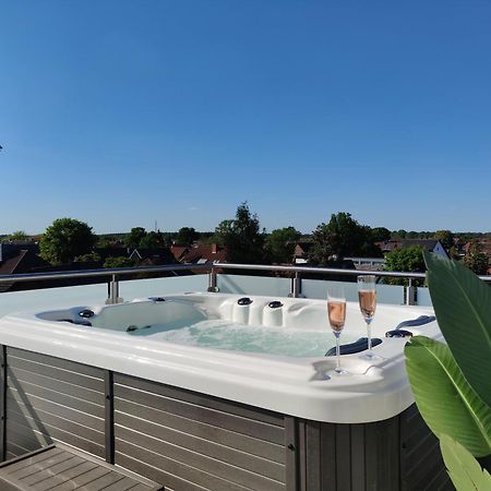 Penthouse Mit Whirlpool Im Herzen Von Niedersachsen ブルクヴェーデル エクステリア 写真