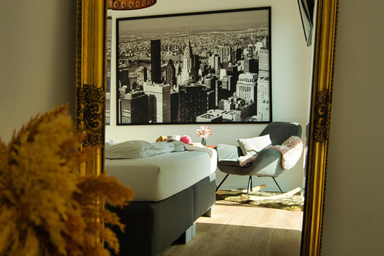 Penthouse Mit Whirlpool Im Herzen Von Niedersachsen ブルクヴェーデル エクステリア 写真